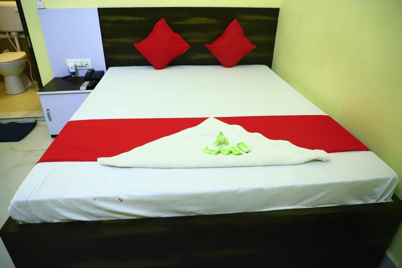 Shivraj Homestay Mathura Extérieur photo