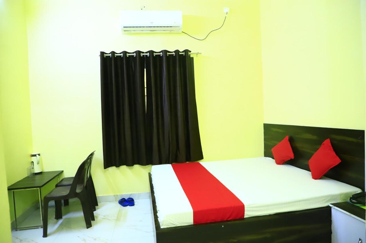 Shivraj Homestay Mathura Extérieur photo