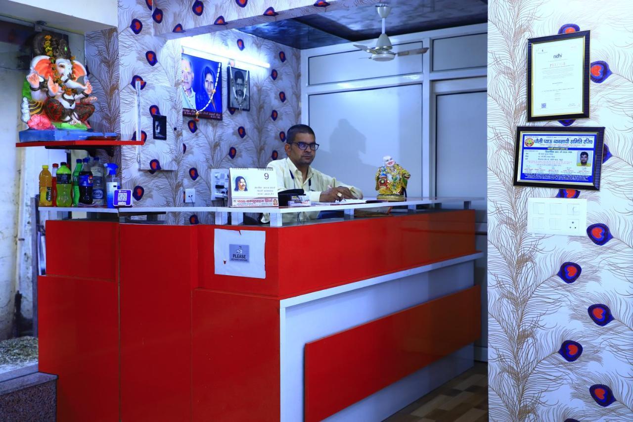 Shivraj Homestay Mathura Extérieur photo